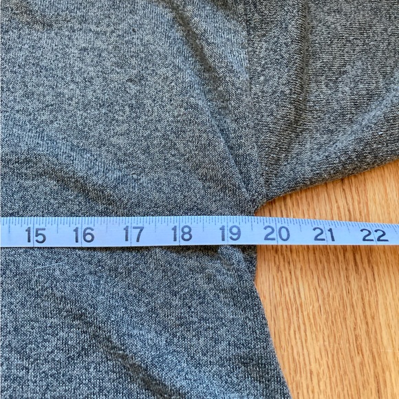 EUC Everly Cold-Shoulder Midi A-Line Dress - Picture 5 of 6